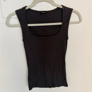 Monrow Black Sleeveless Tank Top